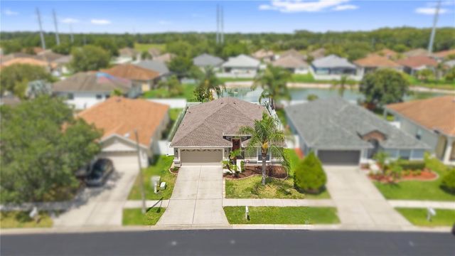 3911 LANGDRUM DRIVE, Wesley Chapel, FL 33543