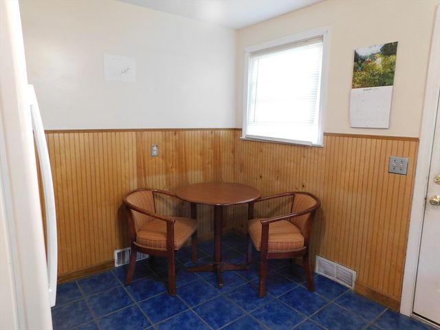 95 Cheshire Rd, Pittsfield, MA 01201