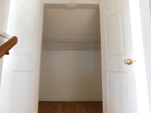 95 Cheshire Rd, Pittsfield, MA 01201