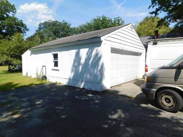 95 Cheshire Rd, Pittsfield, MA 01201