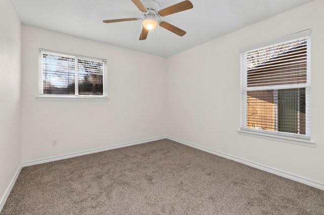 2016 Nevada ST, San Marcos, TX 78666