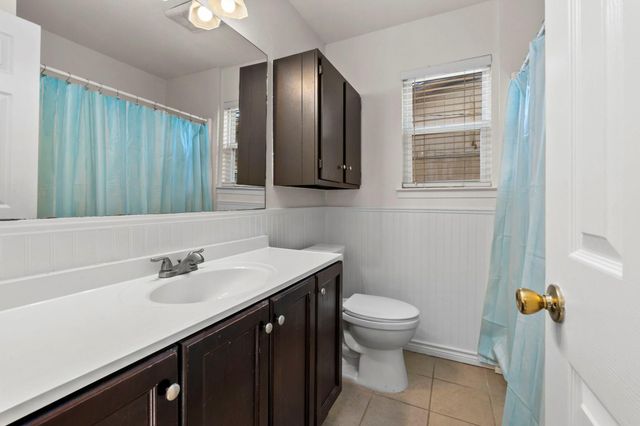 2016 Nevada ST, San Marcos, TX 78666