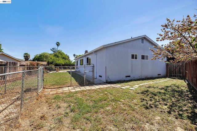 2636 Rainier Ct, Union City, CA 94587