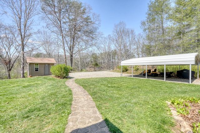 56 England Lane, Blairsville, GA 30512