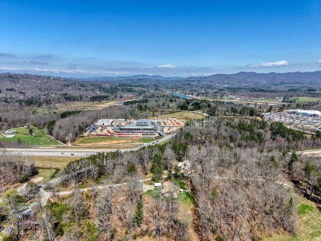 56 England Lane, Blairsville, GA 30512