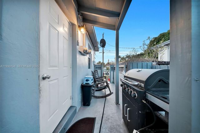 115 NW 56th Ave, Miami, FL 33126