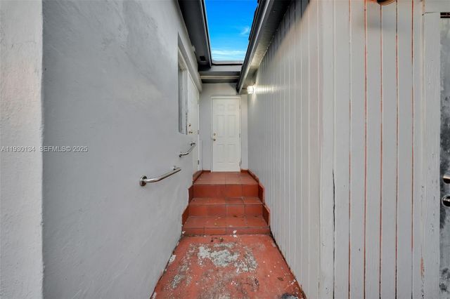 115 NW 56th Ave, Miami, FL 33126