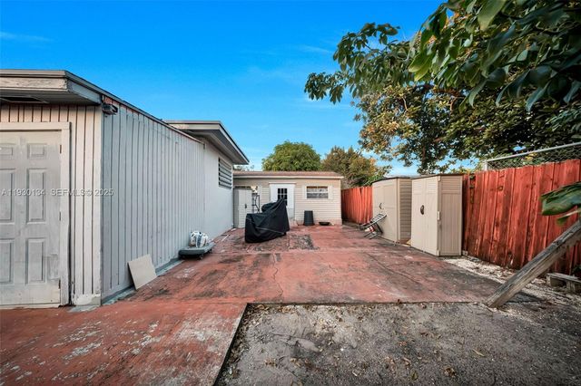 115 NW 56th Ave, Miami, FL 33126