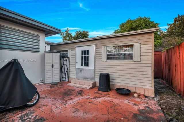 115 NW 56th Ave, Miami, FL 33126