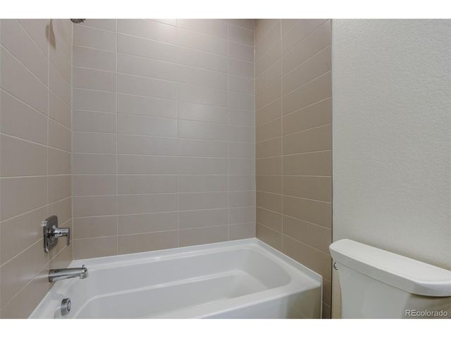 11797 Montoso Rd, Lone Tree, CO 80134