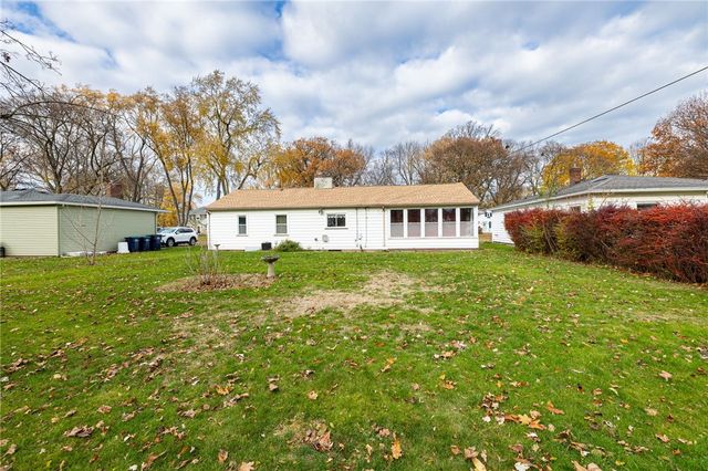 127 Barry Road, Irondequoit, NY 14617