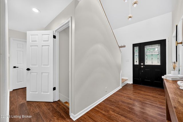 12918 Wooded Forest Rd, Louisville, KY 40243