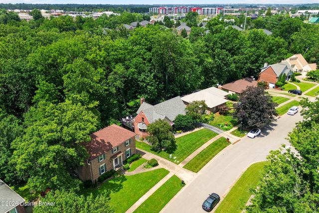 12918 Wooded Forest Rd, Louisville, KY 40243