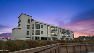1302 Magnolia Street, A206, Gulfport, MS 39507