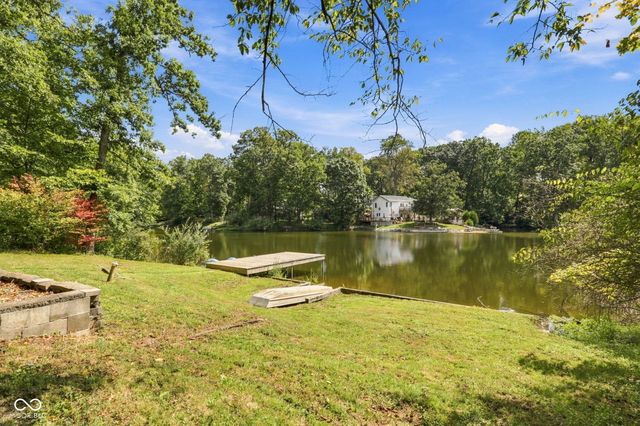 8671 S Kinman Drive, Nineveh, IN 46164