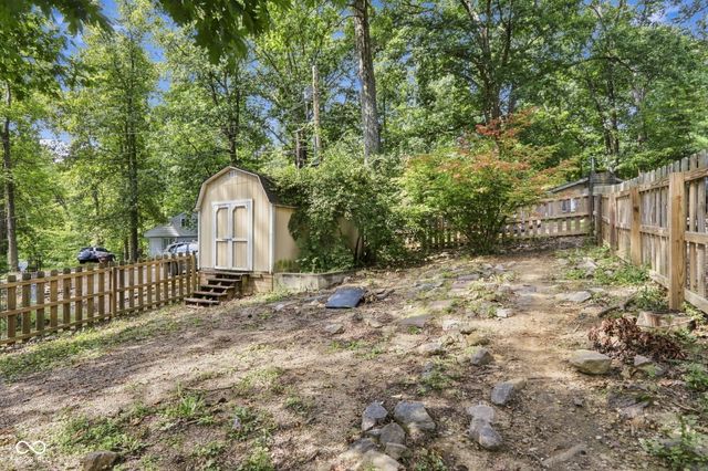8671 S Kinman Drive, Nineveh, IN 46164