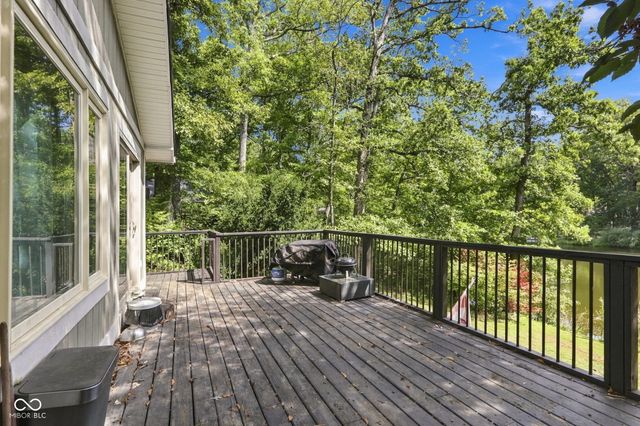 8671 S Kinman Drive, Nineveh, IN 46164