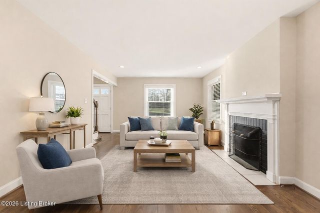 7809 New La Grange Rd, Louisville, KY 40222