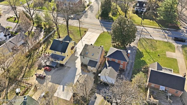 7809 New La Grange Rd, Louisville, KY 40222