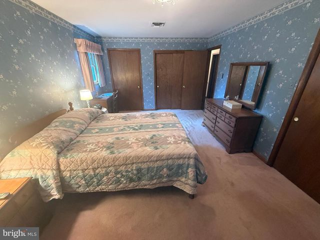 202 PATRICIA AVE, Millville, NJ 08332