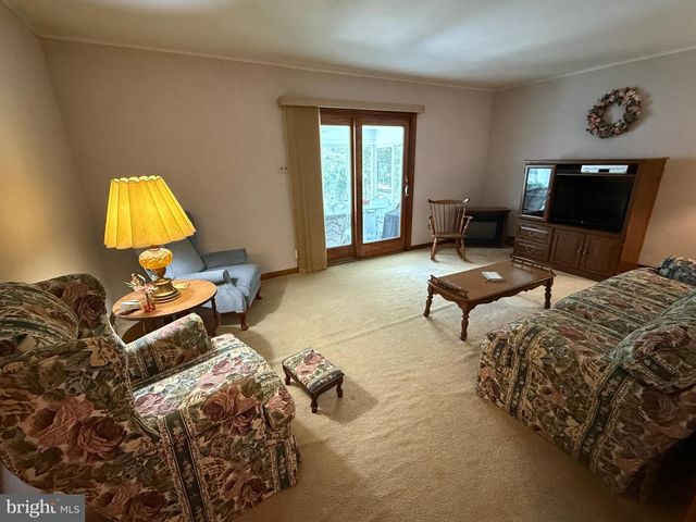 202 PATRICIA AVE, Millville, NJ 08332
