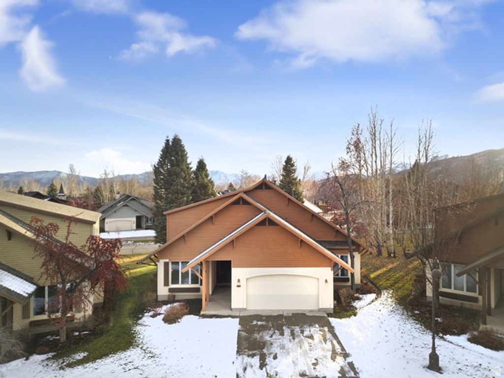 57 W OBERLAND CT, Midway, UT 84049