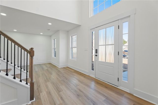 2462 Wrangler SW Drive, Atlanta, GA 30331