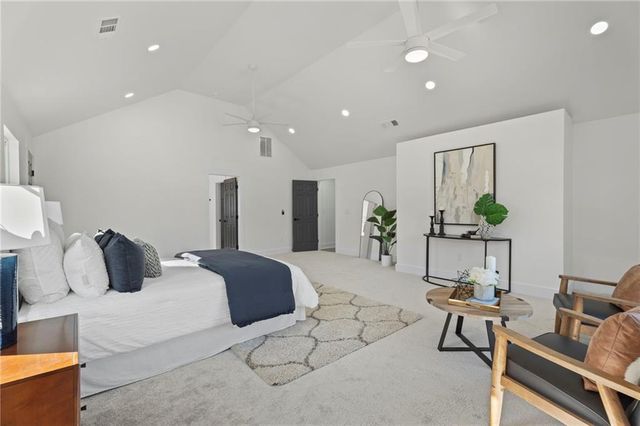 2462 Wrangler SW Drive, Atlanta, GA 30331