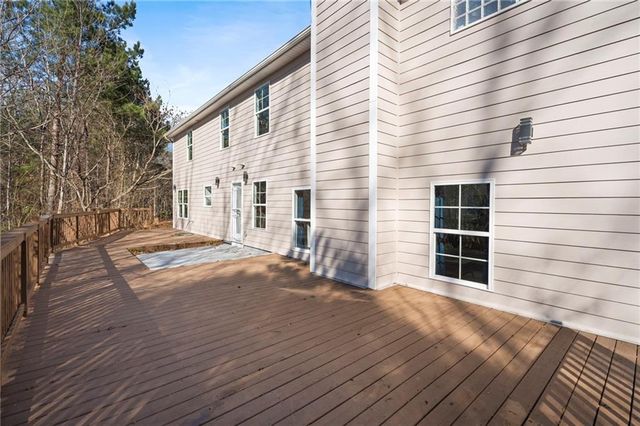 2462 Wrangler SW Drive, Atlanta, GA 30331