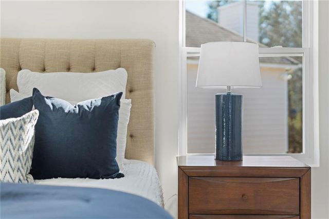 2462 Wrangler SW Drive, Atlanta, GA 30331