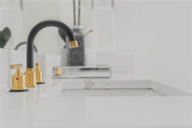 2462 Wrangler SW Drive, Atlanta, GA 30331