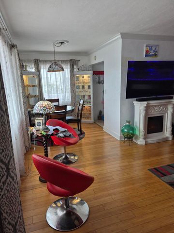 2286 Lake Osborne Drive 16, Lake Worth Beach, FL 33461