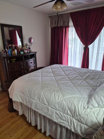 2286 Lake Osborne Drive 16, Lake Worth Beach, FL 33461