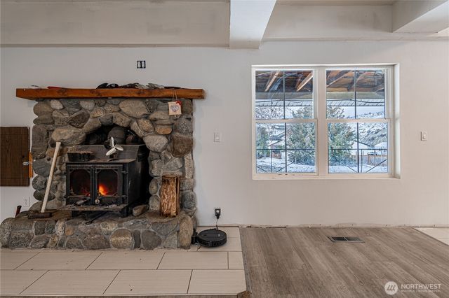 655 Swanson Gulch Rd, Manson, WA 98831