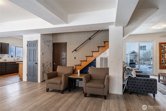 655 Swanson Gulch Rd, Manson, WA 98831