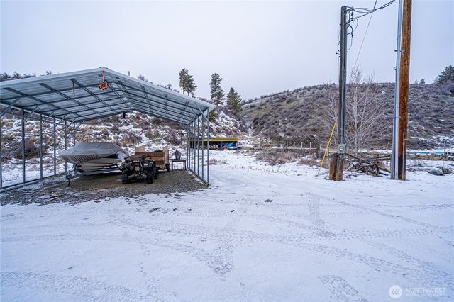 655 Swanson Gulch Rd, Manson, WA 98831