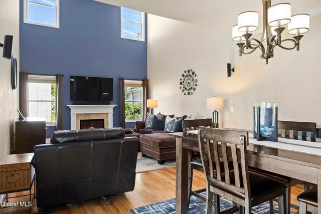 1 Milner Court, Albany, NY 12208