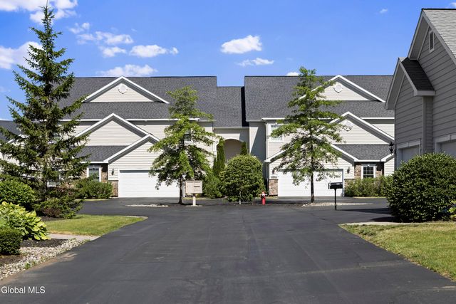 1 Milner Court, Albany, NY 12208