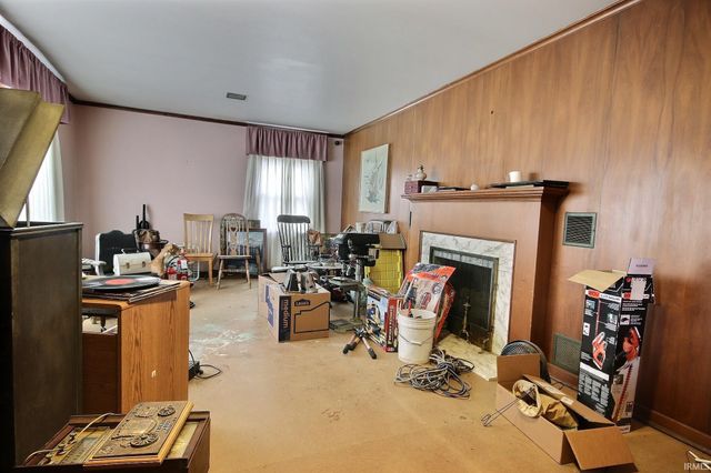 2505 Hubertus Avenue, Fort Wayne, IN 46805