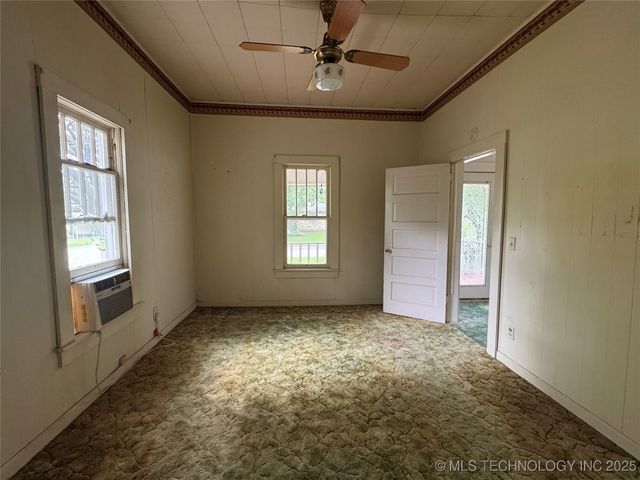 1524 W Maple Street W, Durant, OK 74701