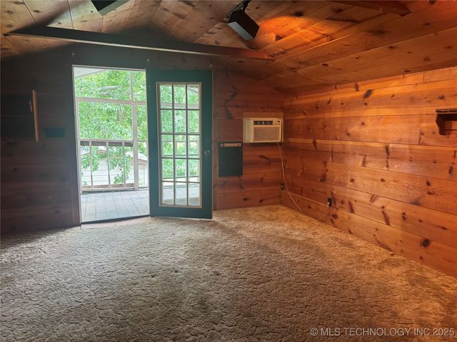 1524 W Maple Street W, Durant, OK 74701