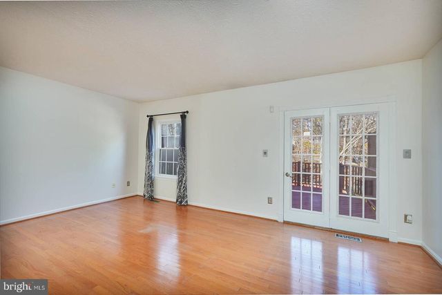 9575 DONNAN CASTLE, Laurel, MD 20723