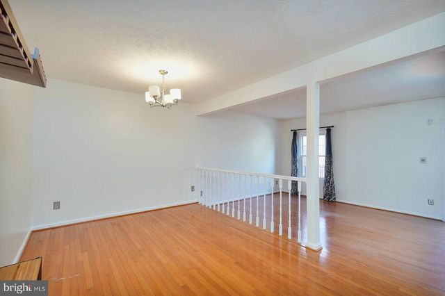 9575 DONNAN CASTLE, Laurel, MD 20723
