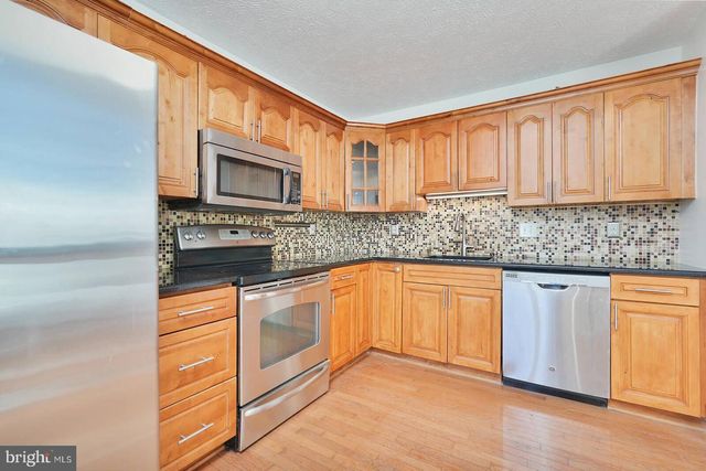 9575 DONNAN CASTLE, Laurel, MD 20723