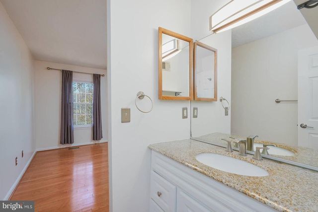 9575 DONNAN CASTLE, Laurel, MD 20723