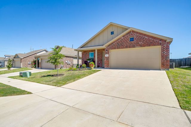 8313 Fawn Creek Drive, Fort Worth, TX 76123