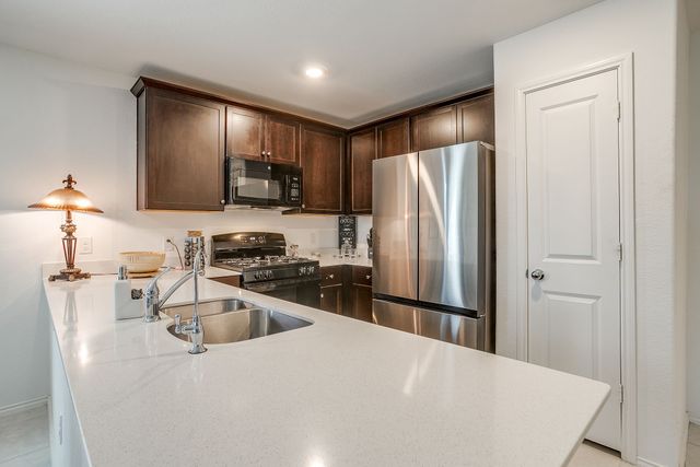 8313 Fawn Creek Drive, Fort Worth, TX 76123