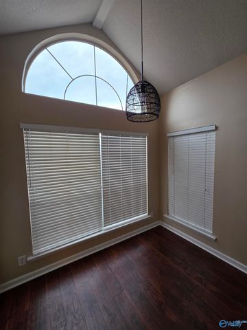 1127 Stones Throw Drive, Huntsville, AL 35806