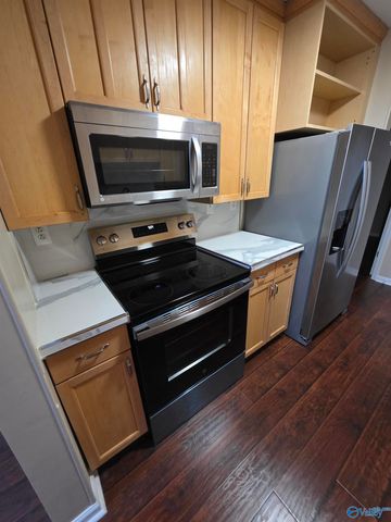 1127 Stones Throw Drive, Huntsville, AL 35806