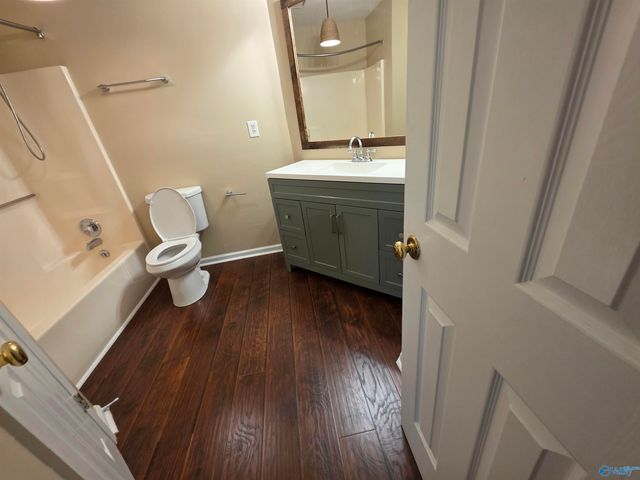 1127 Stones Throw Drive, Huntsville, AL 35806